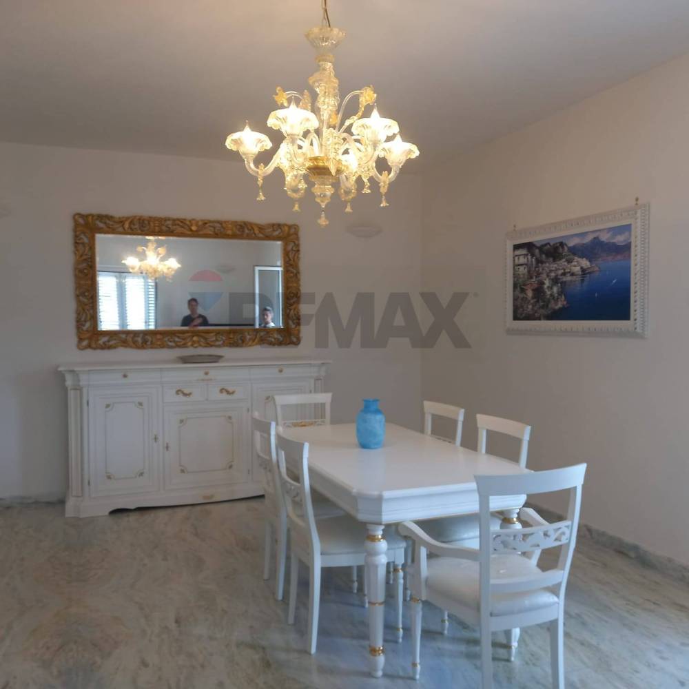casa indipendente in vendita a Castelforte in zona Suio