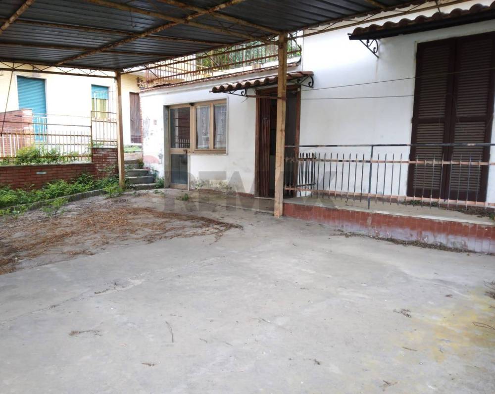 casa indipendente in vendita a Castelforte