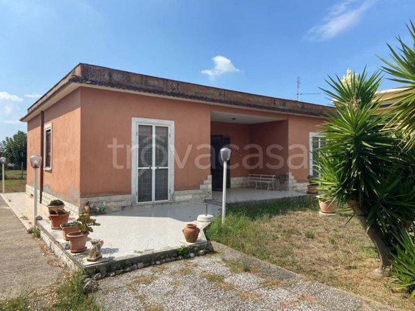 casa indipendente in vendita a Cisterna di Latina in zona Castelverde