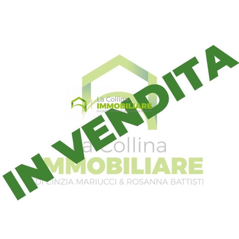 negozio in vendita a Cisterna di Latina