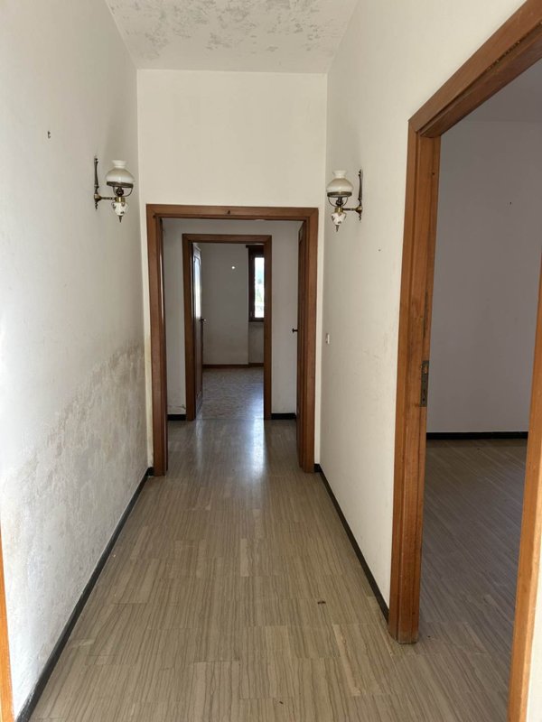 casa indipendente in vendita a Cisterna di Latina