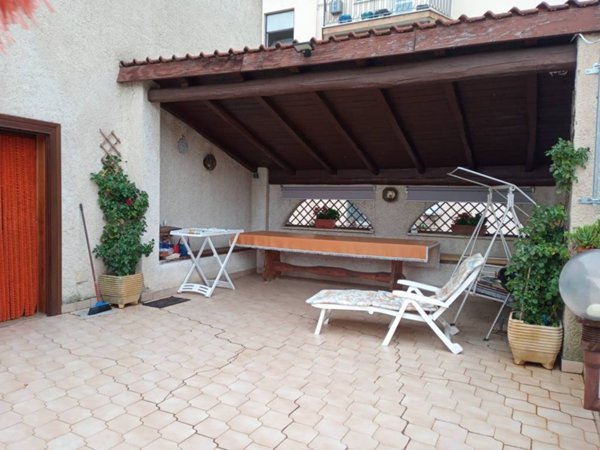 intera palazzina in vendita a Cisterna di Latina