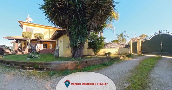 pentavano in vendita a Cisterna di Latina