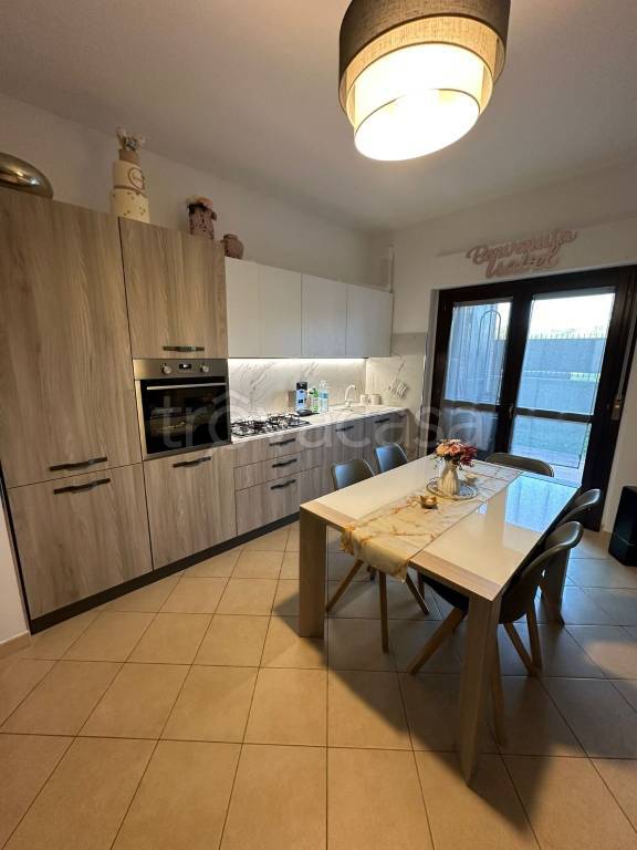 appartamento in vendita a Cisterna di Latina