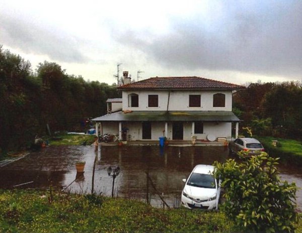 casa indipendente in vendita a Cisterna di Latina