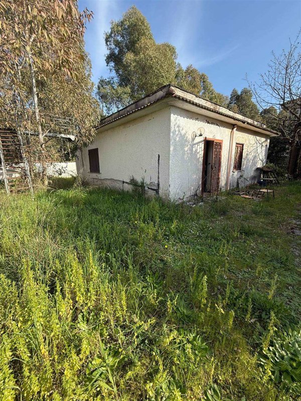 casa indipendente in vendita a Cisterna di Latina in zona Sant'Ilario