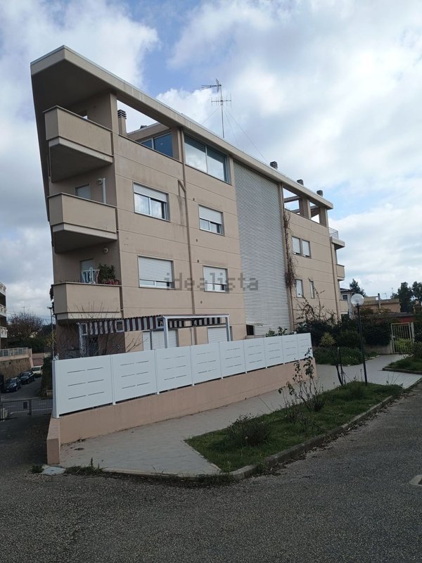 appartamento in vendita a Cisterna di Latina