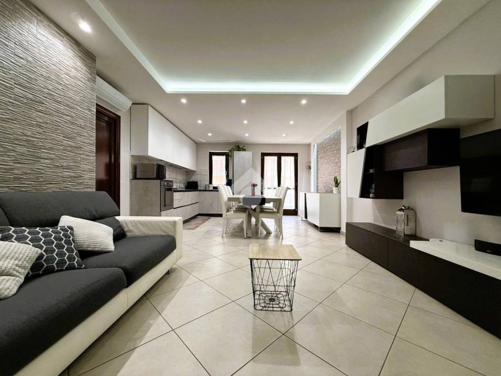 appartamento in vendita a Cisterna di Latina