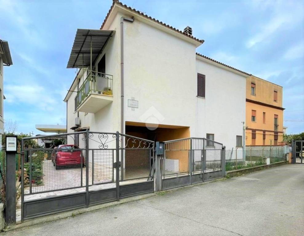appartamento in vendita a Cisterna di Latina