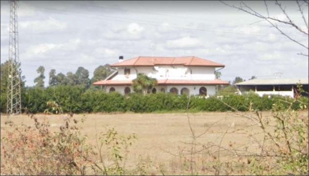 casa indipendente in vendita a Cisterna di Latina