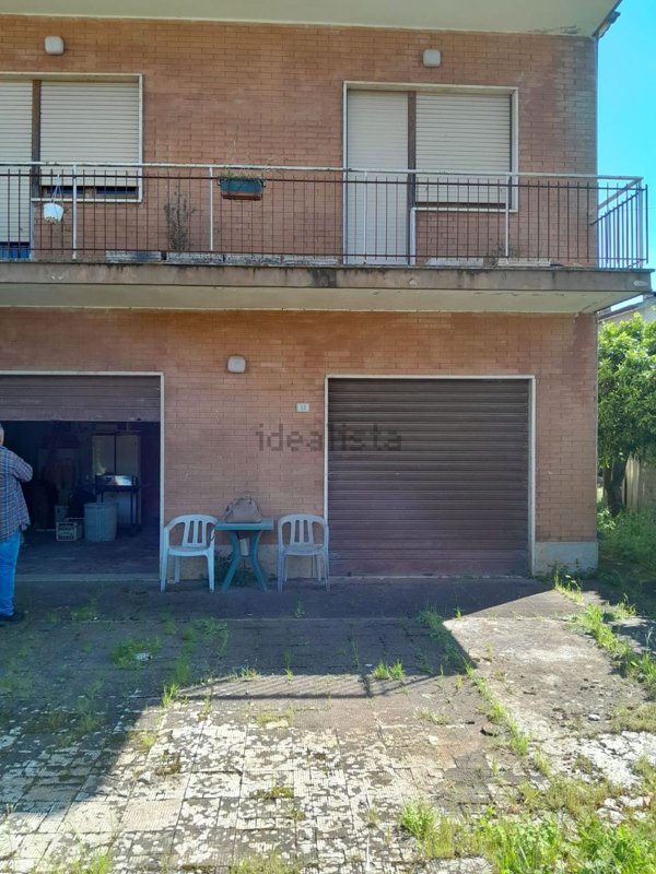 casa indipendente in vendita a Cisterna di Latina