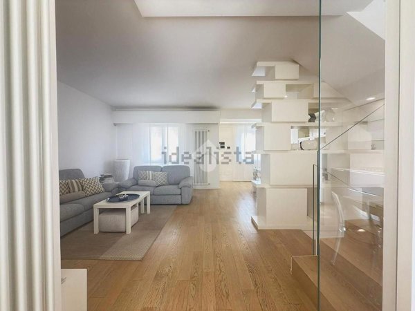 casa indipendente in vendita a Cisterna di Latina