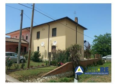 negozio in vendita a Cisterna di Latina