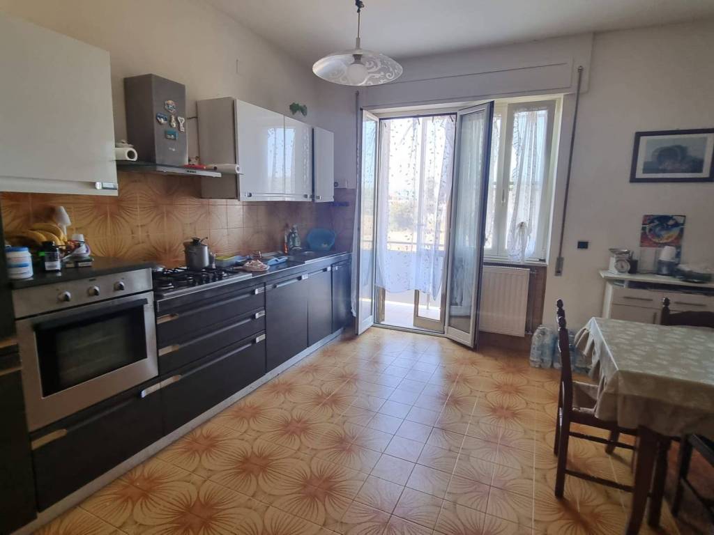 appartamento in vendita a Cisterna di Latina