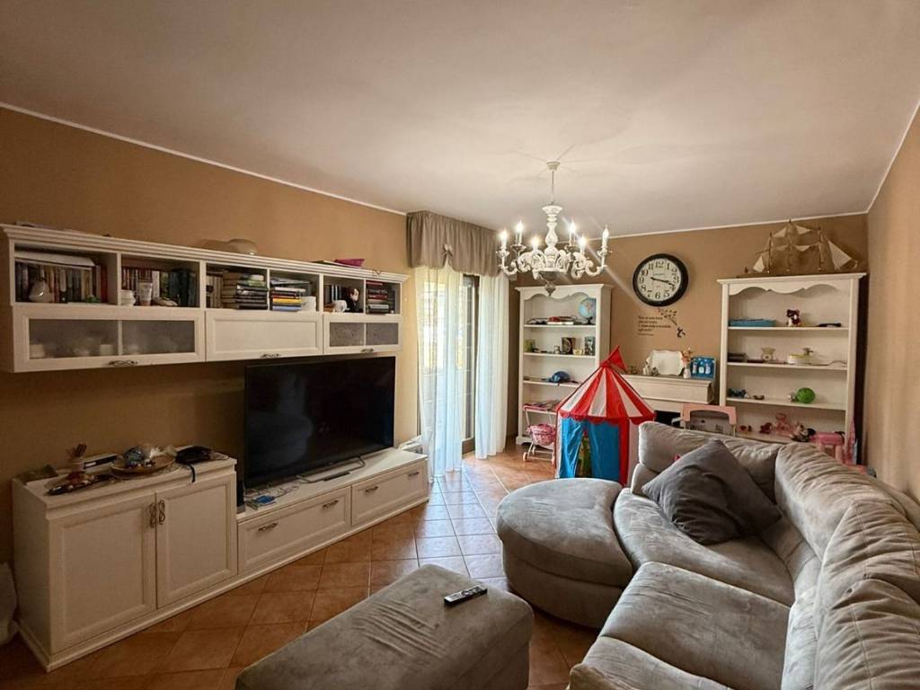 appartamento in vendita a Cisterna di Latina