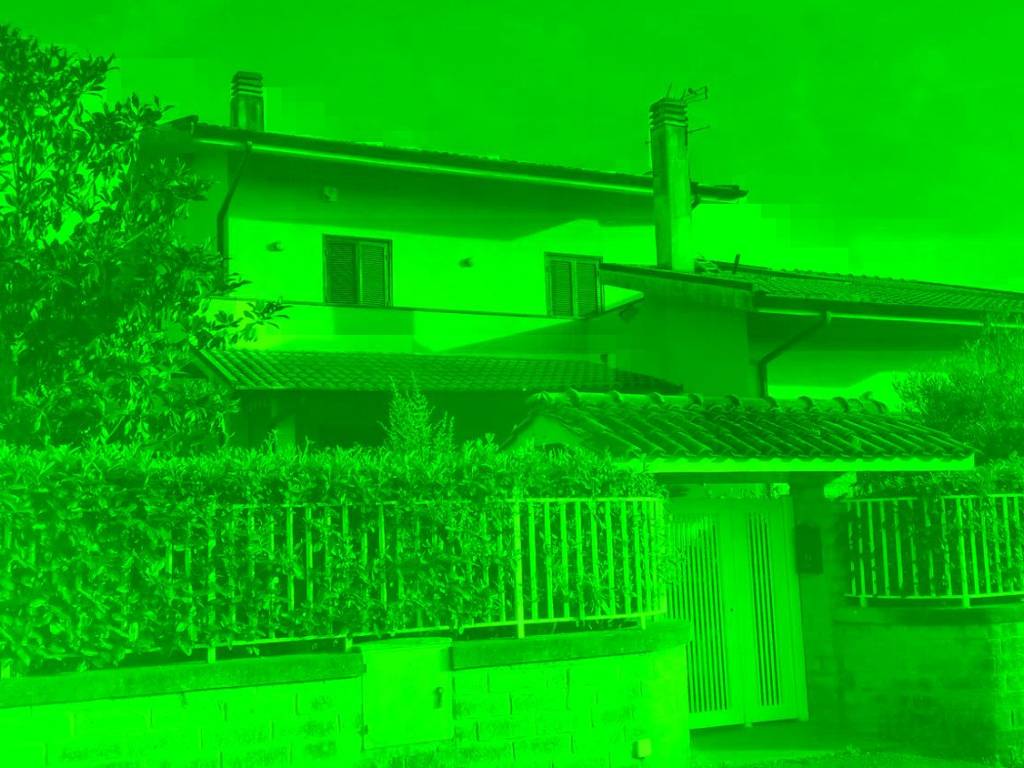 casa indipendente in vendita a Cisterna di Latina