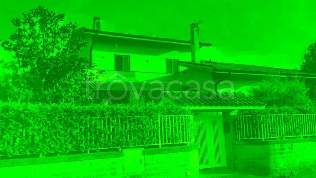 casa indipendente in vendita a Cisterna di Latina