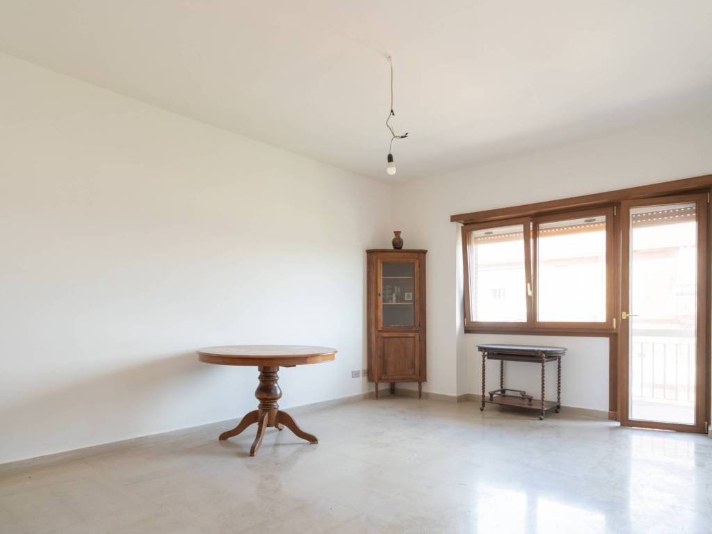 intera palazzina in vendita a Cisterna di Latina