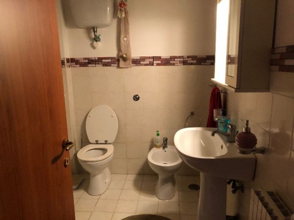 casa indipendente in vendita a Cisterna di Latina