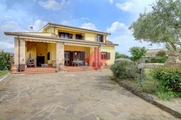 casa indipendente in vendita a Cisterna di Latina in zona Castelverde