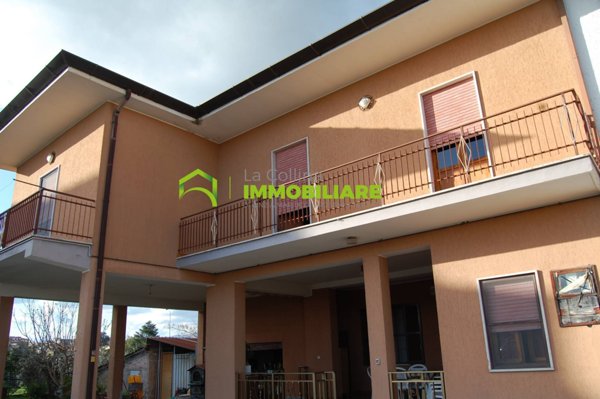 casa indipendente in vendita a Cisterna di Latina