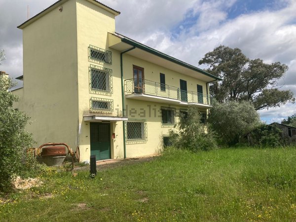 casa indipendente in vendita a Cisterna di Latina in zona Le Castella