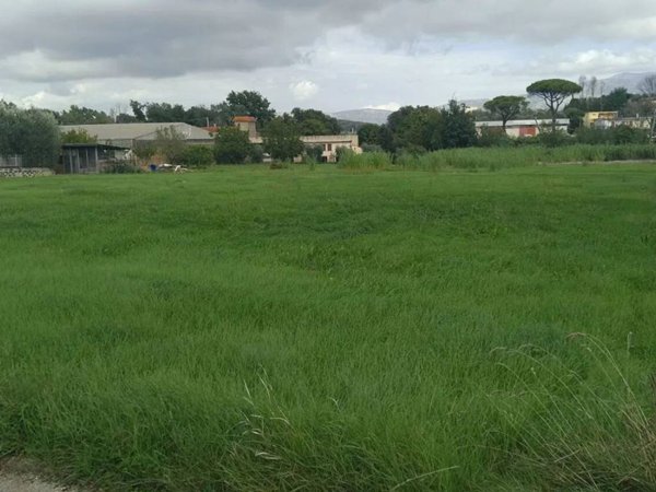casa indipendente in vendita a Cisterna di Latina