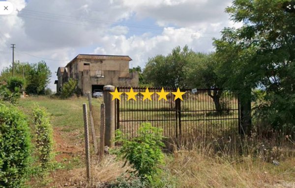 casa indipendente in vendita a Cisterna di Latina