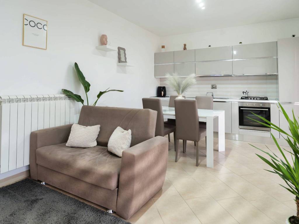 appartamento in vendita a Cisterna di Latina