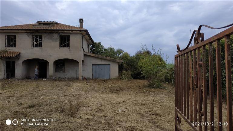 casa indipendente in vendita a Cisterna di Latina in zona Sant'Ilario