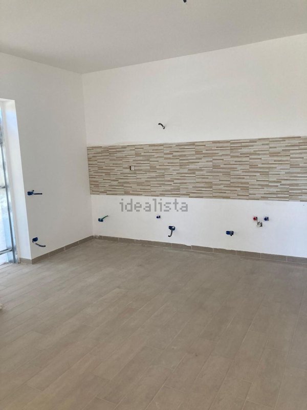 casa indipendente in vendita a Cisterna di Latina