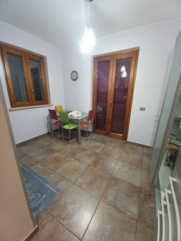 casa indipendente in vendita a Cisterna di Latina