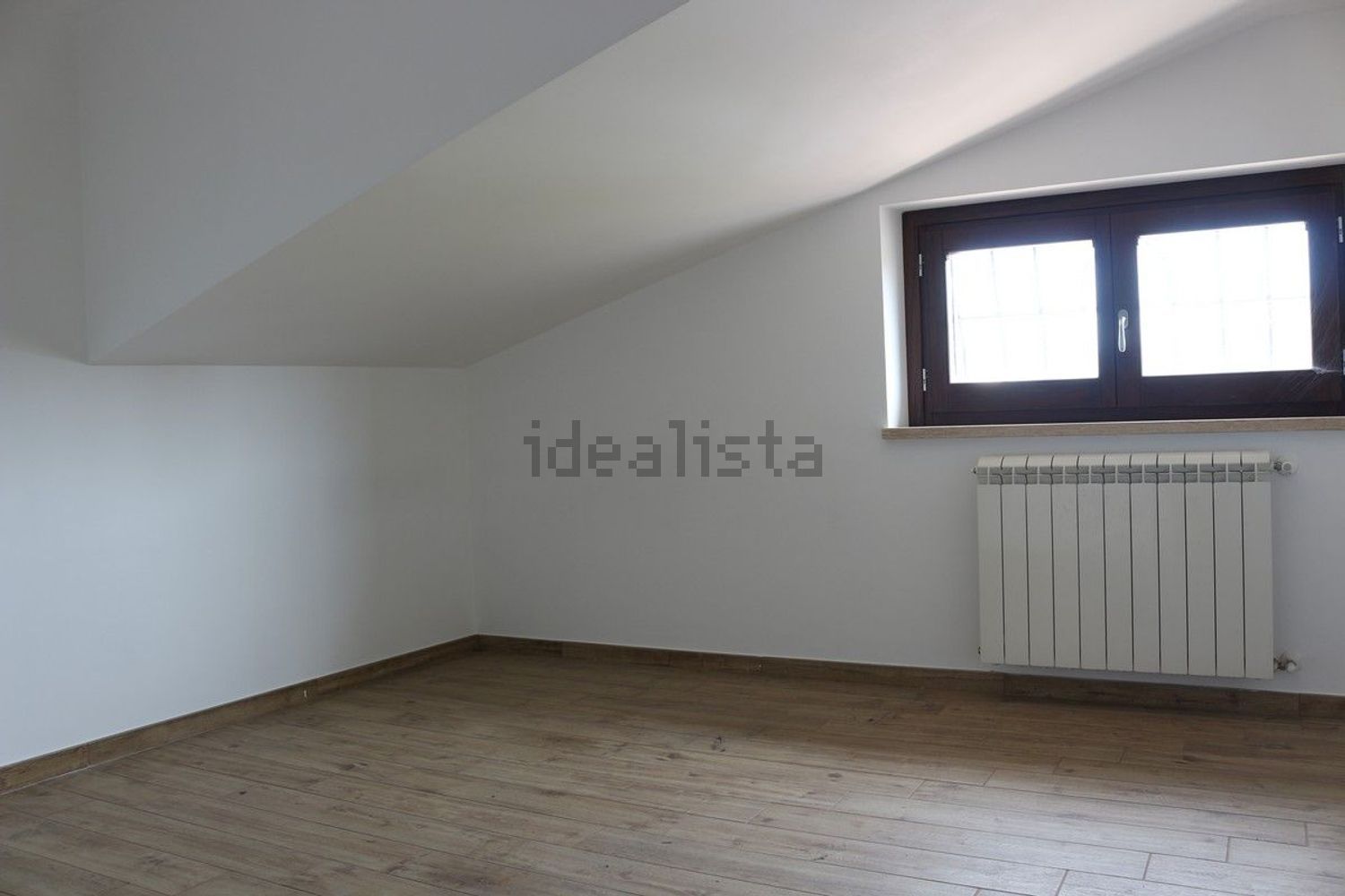 quadrivano in vendita a Cisterna di Latina in zona Borgo Flora