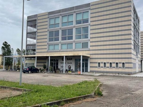ufficio in vendita a Cisterna di Latina