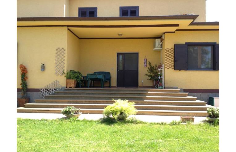 casa indipendente in vendita a Cisterna di Latina