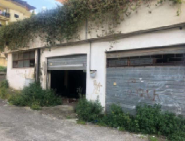 locale di sgombero in vendita a Cisterna di Latina