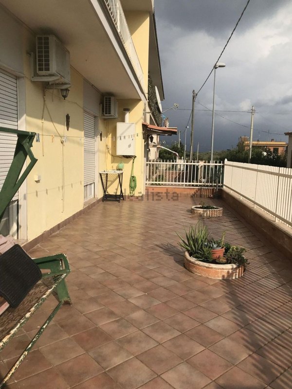 casa indipendente in vendita a Cisterna di Latina