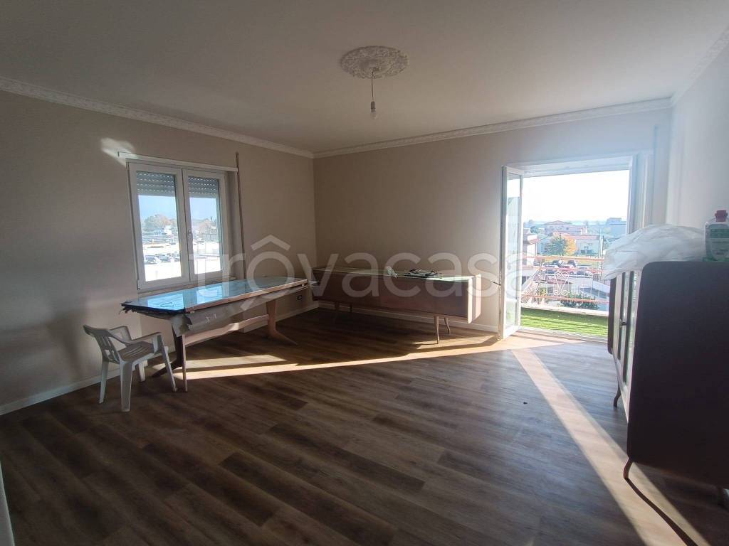 appartamento in vendita a Cisterna di Latina