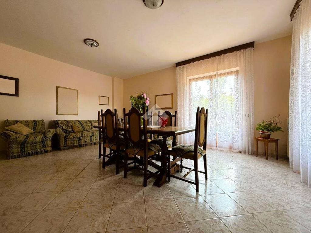 appartamento in vendita a Cisterna di Latina