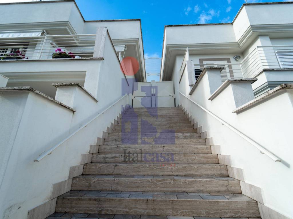 appartamento in vendita a Cisterna di Latina