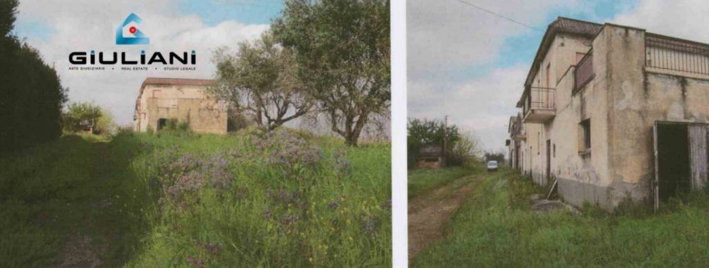 casa indipendente in vendita a Cisterna di Latina