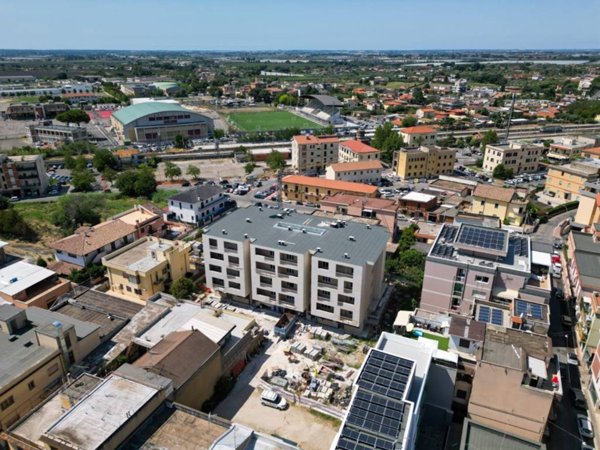 appartamento in vendita a Cisterna di Latina