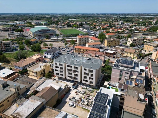 appartamento in vendita a Cisterna di Latina