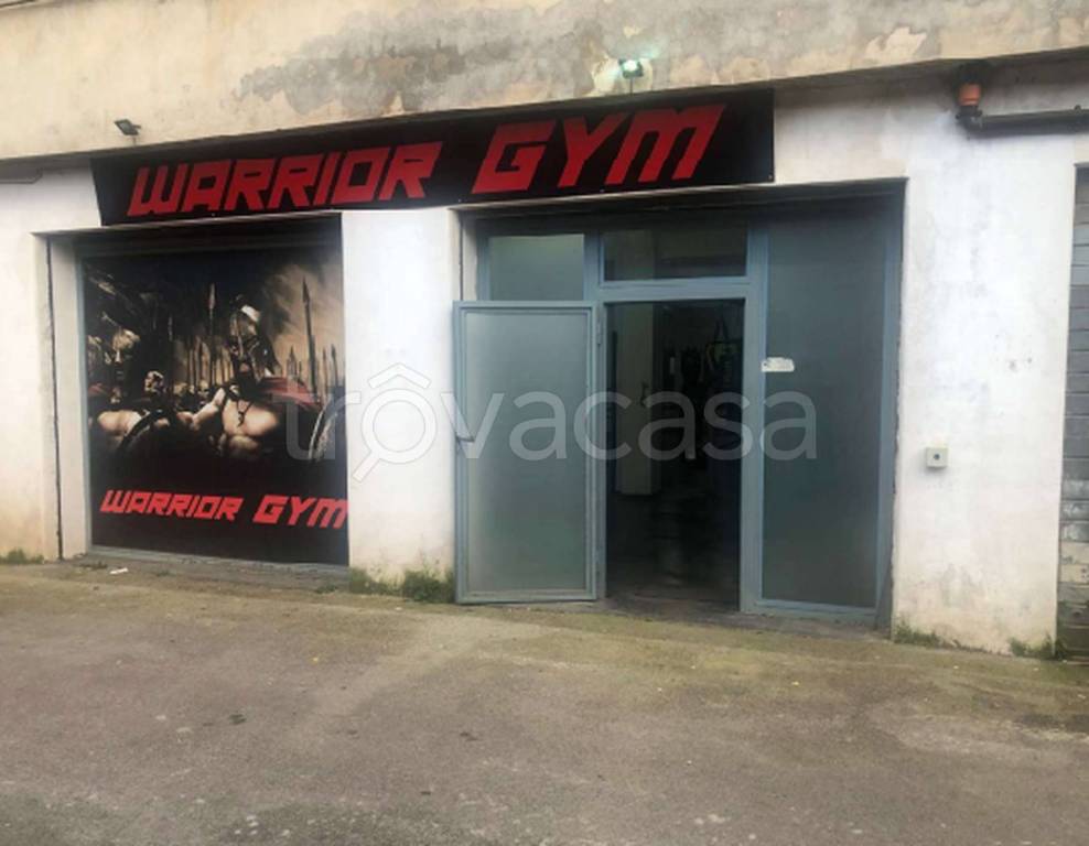 locale commerciale in vendita a Cisterna di Latina