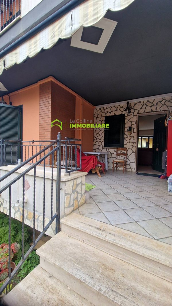 casa indipendente in vendita a Cisterna di Latina