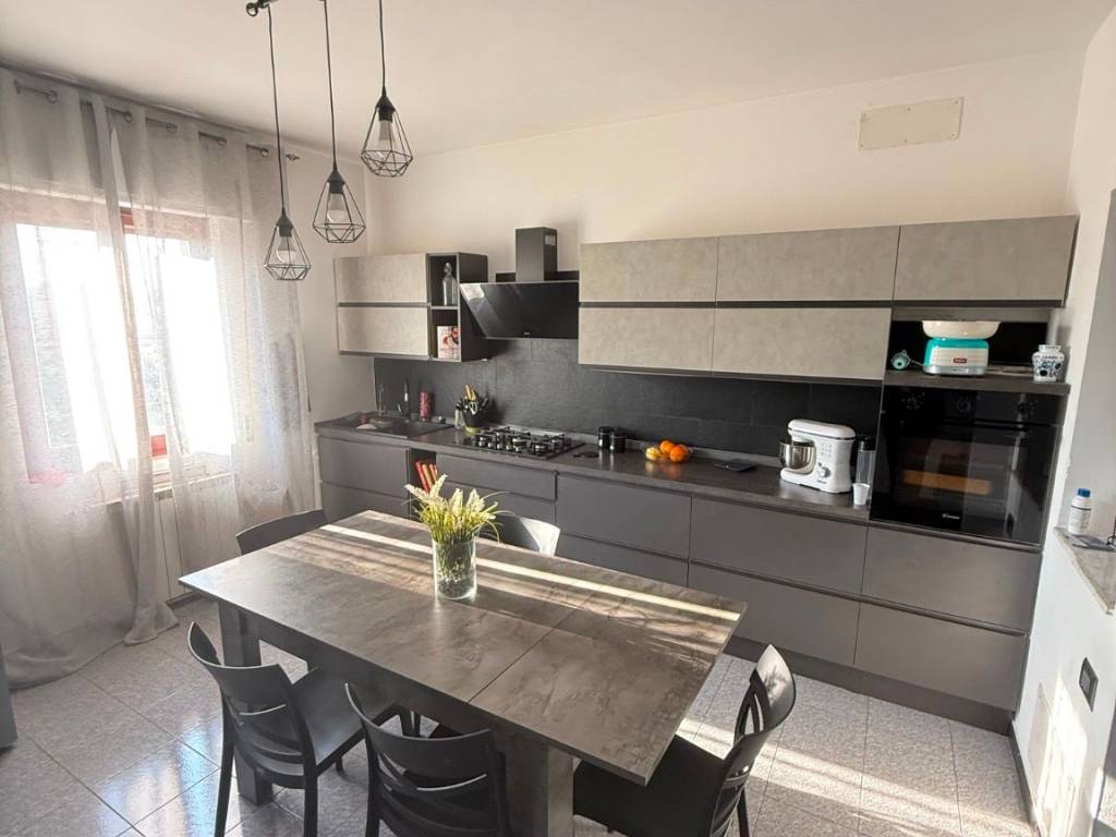 appartamento in vendita a Cisterna di Latina