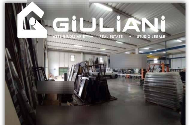 capannone in vendita a Cisterna di Latina