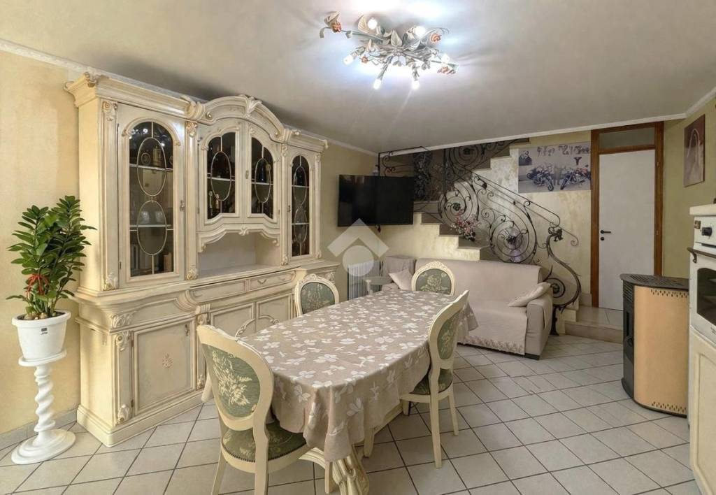 appartamento in vendita a Cisterna di Latina