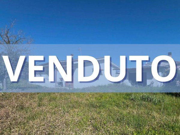 casa indipendente in vendita a Cisterna di Latina in zona Castelverde