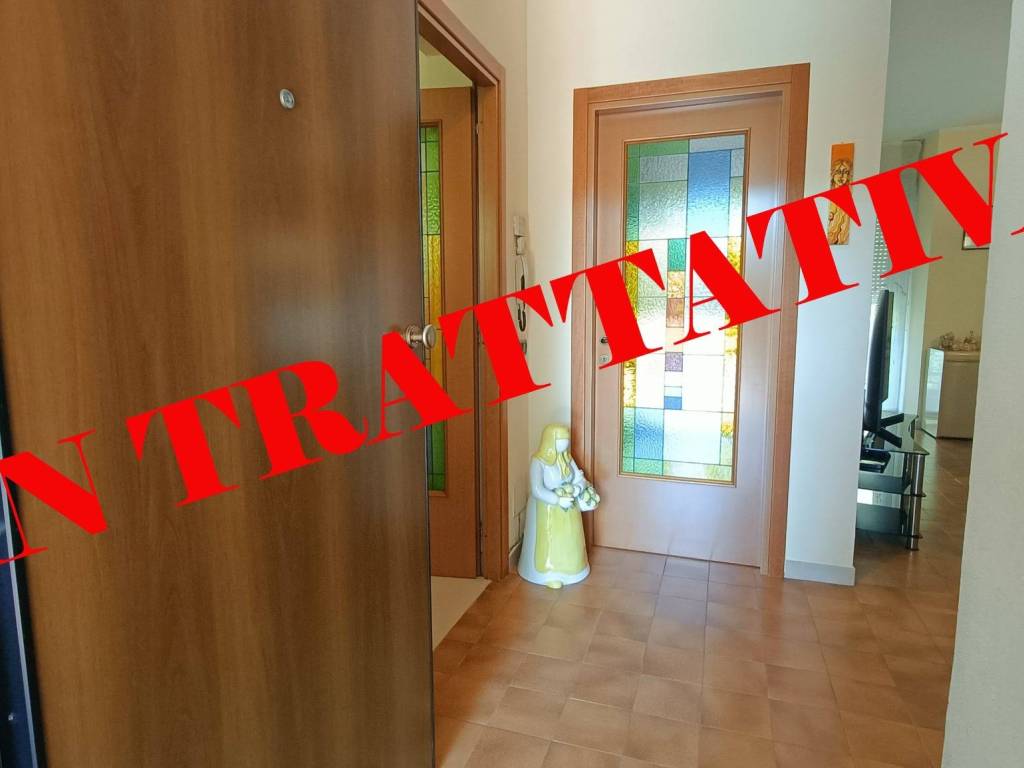 casa indipendente in vendita a Cisterna di Latina